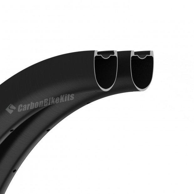 Ruote in carbonio gravel 700C profilo 45mm con cerchio tubeless largo 35mm