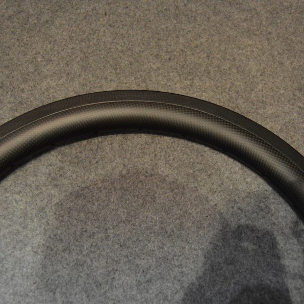 Rim in fibra di carbonio 20×1-3/8″ 451mm Expert 38x23mm per copertone clincher da corsa Rim in fibra di carbonio 20×1-3/8″ 451mm Expert 38x23mm per copertone clincher da corsa