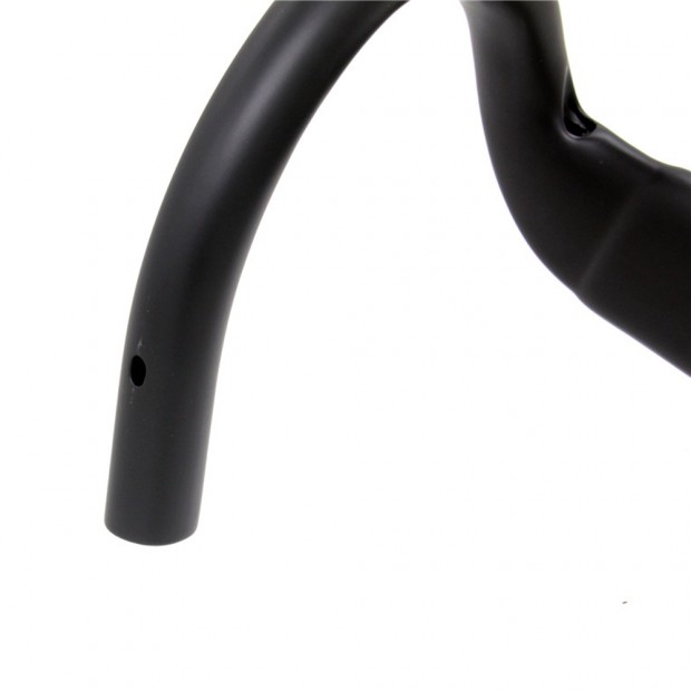 Aero-Rennradlenker aus Carbon mit interner Kabelführung Aero-Rennradlenker aus Carbon mit interner Kabelführung