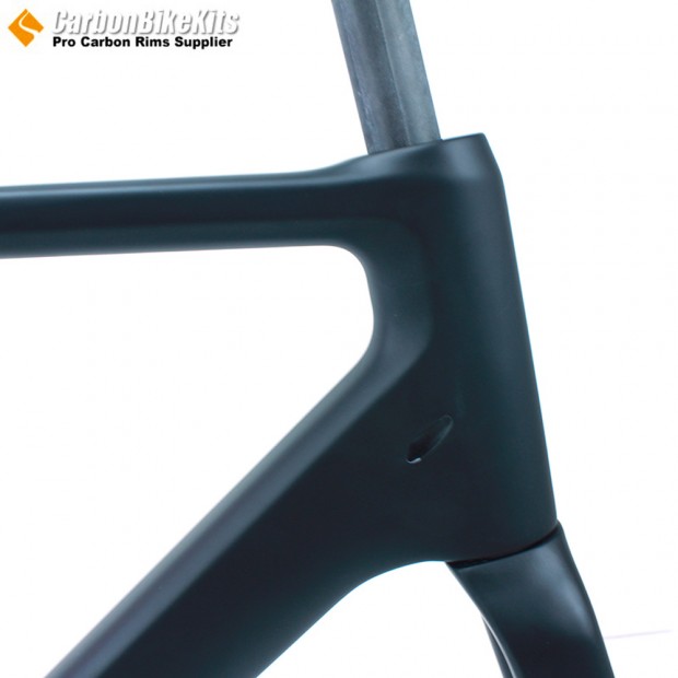 CFM0029 Leichter Carbon-Rennradrahmen BB86