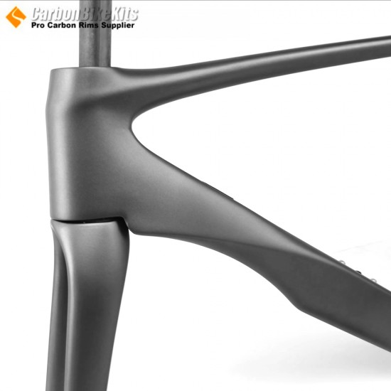 CFM0046 Aero Carbon Road Bicyle Disc Brake Frame BB386 CFM0046 Aero Carbon Road Bicyle Disc Brake Frame BB386